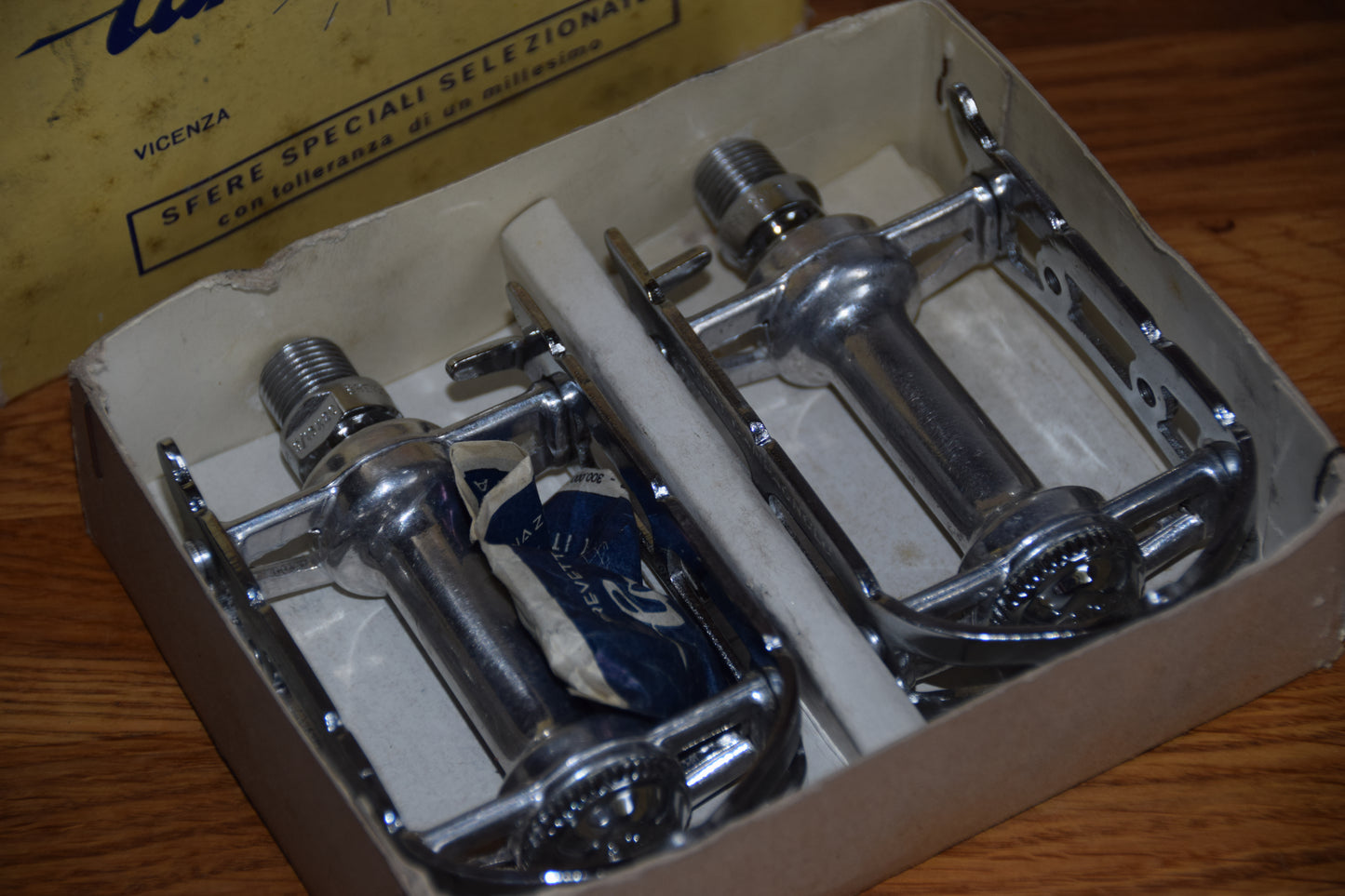 Campagnolo Serie Pedali Strada Superleggeri / Record Pedals 9/16" (NOS / NIB)