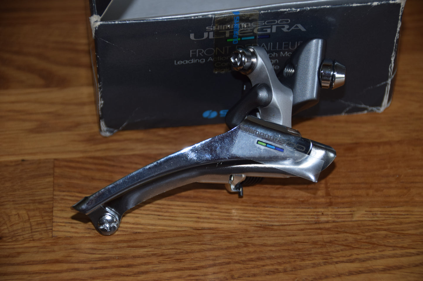 Shimano 600 Ultegra FD-6400 Front Derailleur Braze-on (NOS / NIB)