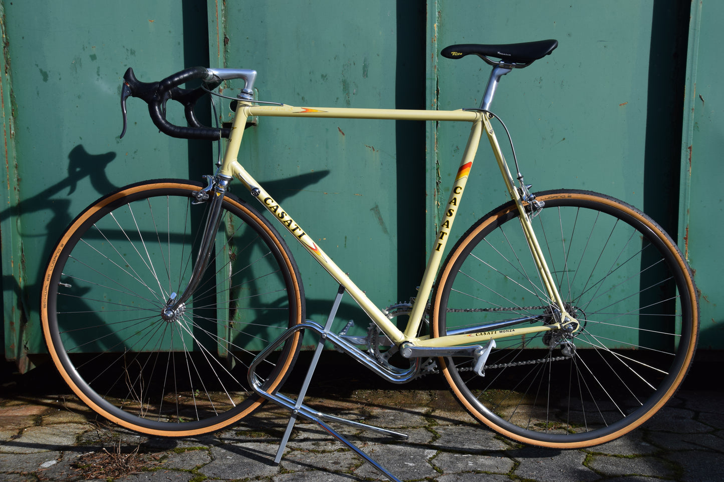 Casati Línea Dorada S 61 cm