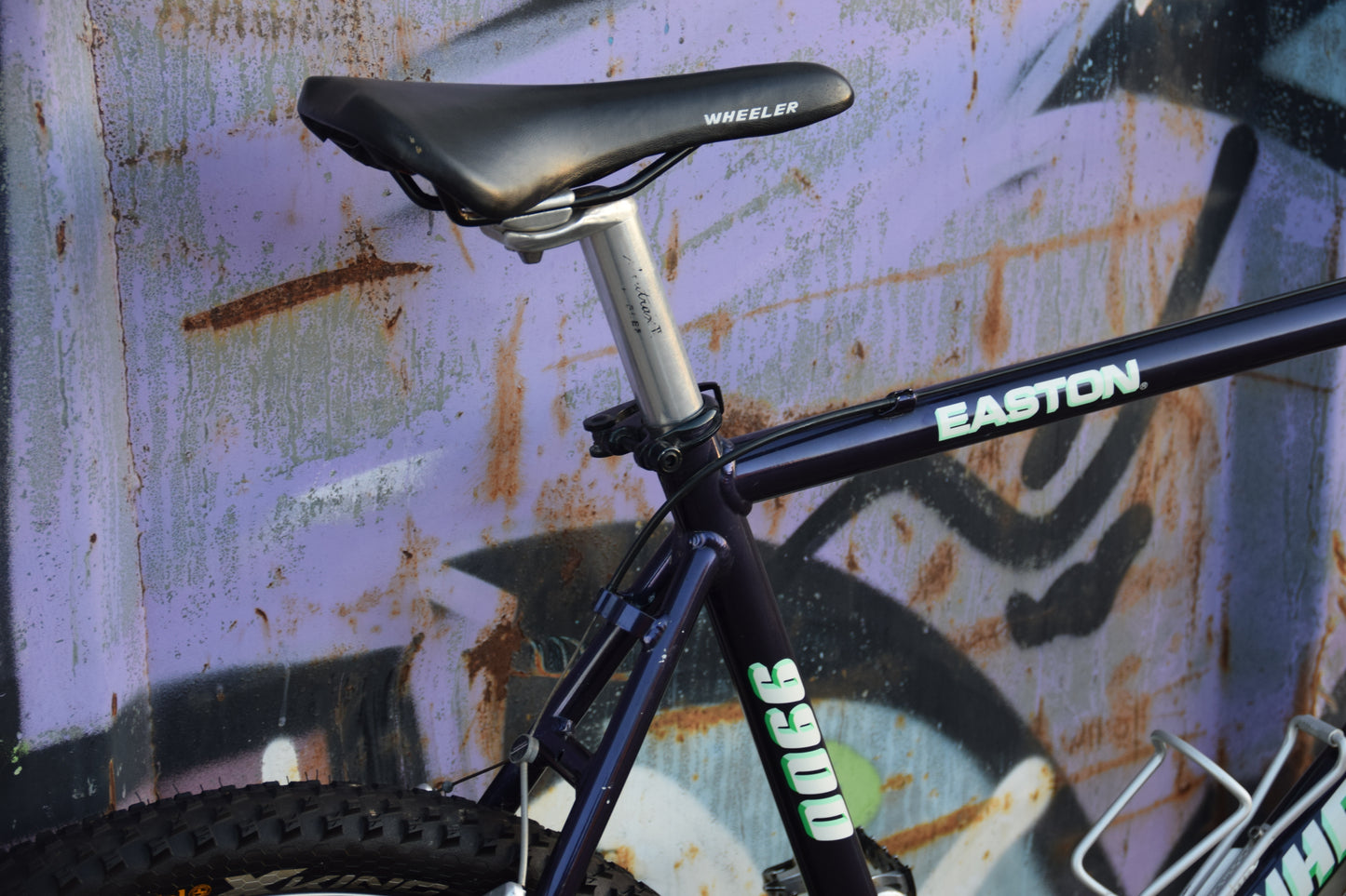 Wheeler 9900 Team Easton Vari Lite