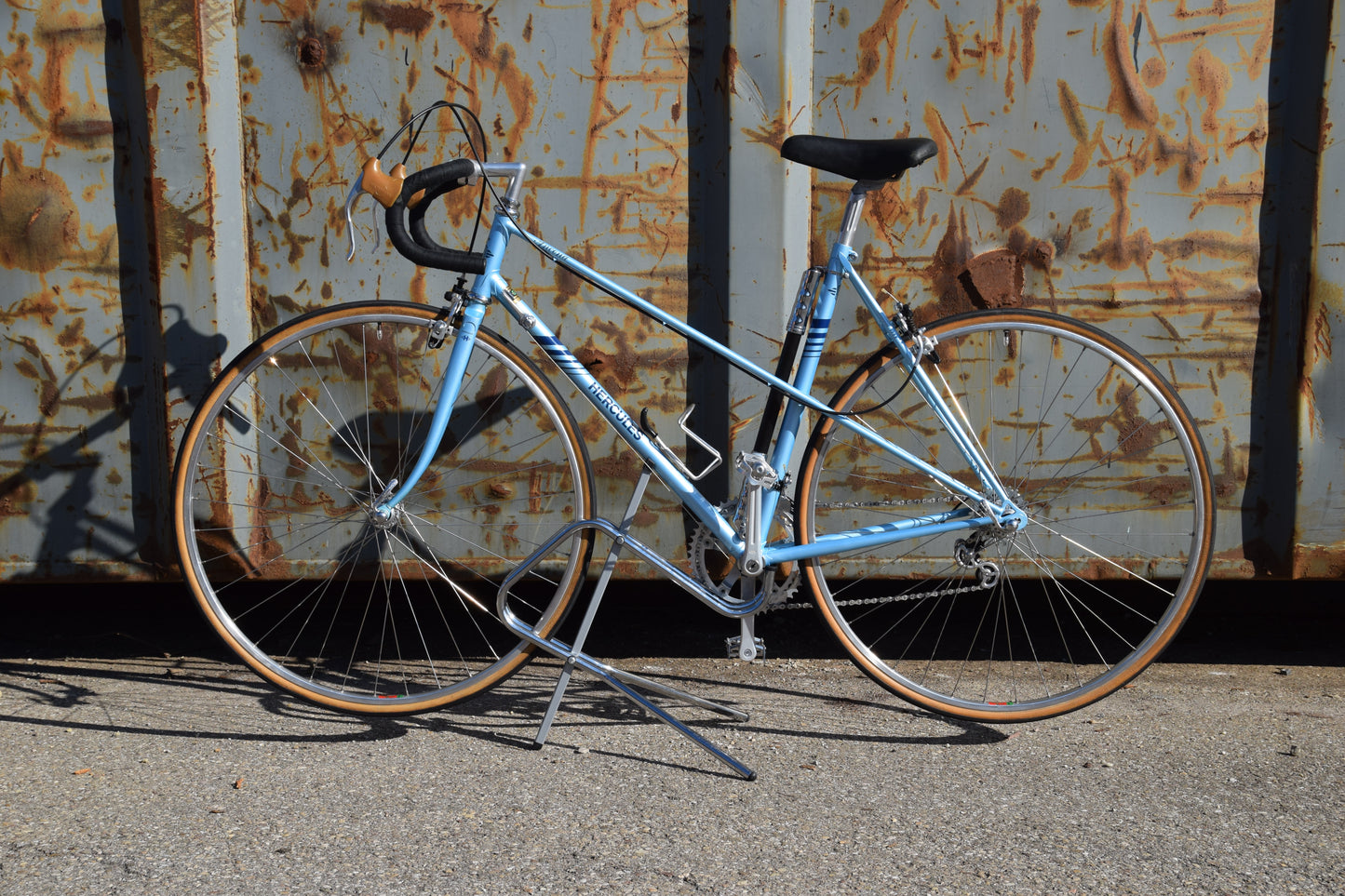 Hercules Ancona 53 cm